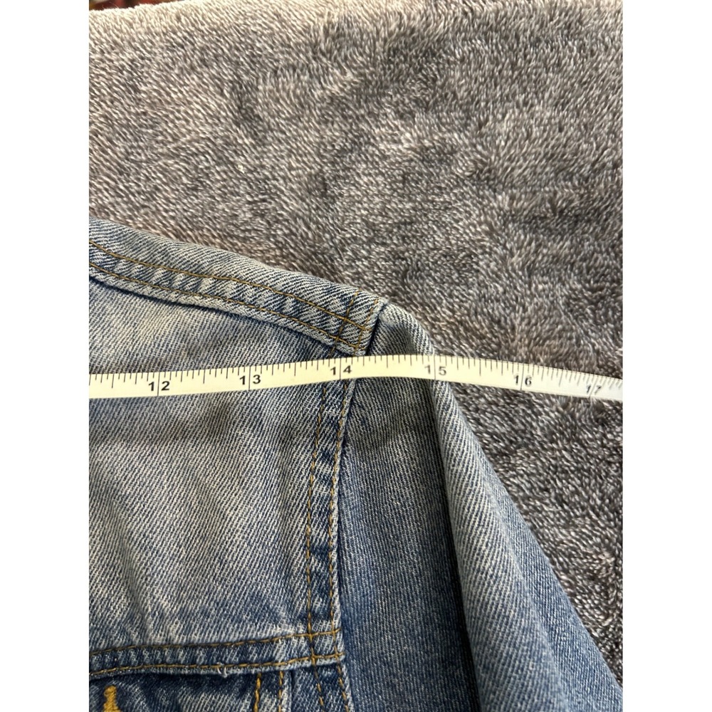 The Style Between Us Womens Medium Blue Denim Trucker Jacket Size M - Picture 5 of 9